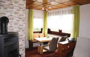 Gorgeous Home In Geratal With Kitchen