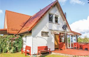 Nice Home In Mragowo With Kitchen