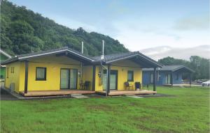 Two-Bedroom Holiday Home room in Ferienhausdorf Thale