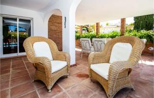 Gorgeous Home In Riviera Del Sol
