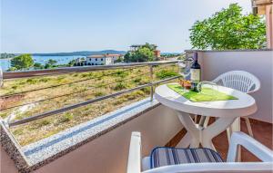 Gorgeous Apartment In Medulin