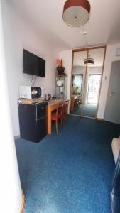 2 pokoje w KORONIE DRZEW apartament nad Zalewem