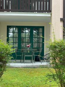 Appartements Quiet renovated nest with a nice view of the golf : photos des chambres