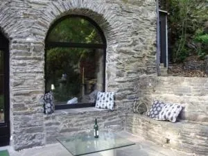 105 m2 große Ferienwohnung in Monschau, direkt am Oberlauf der Rur liegend auf drei Ebenen - Auchen