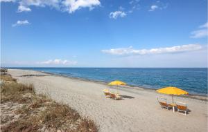 Nice Home In Noto With Kitchen