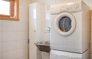 Amazing Home In Matredal With Kitchen