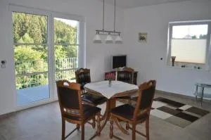 Ferienwohnung am Waldesrand - Schmallenberg