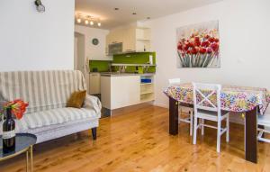 Nice Home In Trstenik With Wifi