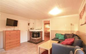 Gorgeous Home In Fristad With Wifi