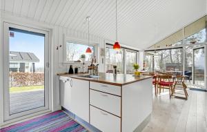 Beautiful Home In Juelsminde With Wifi