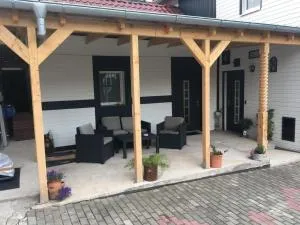 Charmantes Appartement mit Grill und Garten - Treffurt