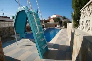 Ferienhaus in Dénia mit Privatem Whirlpool - Miraflor