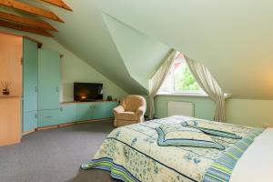 Family Inn cottage with terrace