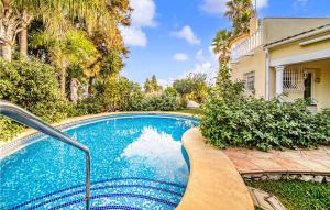 Beautiful Home In Oliva With Kitchen