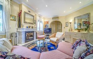 Beautiful Home In Oliva With Kitchen