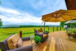 Secluded Oxford Cabin on 75 Acres Sunset Views! - Oxford