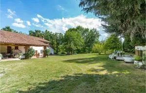 Three-Bedroom Holiday Home In Bene Vagienna Cn - Bene Vagienna