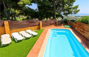 Pet Friendly Home In Santa Susanna