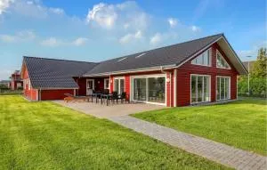 6 Bedroom Stunning Home In Dagebüll - Oland