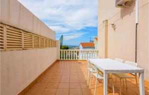 Beautiful Home In Oropesa Del Mar
