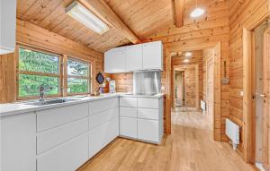 Four-Bedroom Holiday Home In Otterup