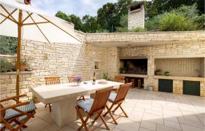 Pet Friendly Home In Porozina