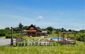 Gorgeous Home In Popovaca With Wifi