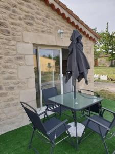 Gîte et piscine lécrin aux oliviers en Cévennes