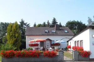 Familienfreundliches Nichtraucher-Haus mit Garten - Berg