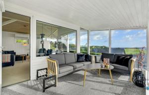 Beautiful Home In Aabenraa With Wifi