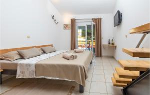 Nice Apartment In Medulin With Kitchen