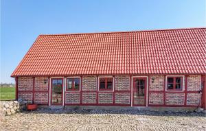 3 Bedroom Awesome Home In Viken