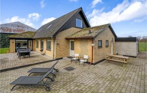 Stunning Home In Sydals With Wifi