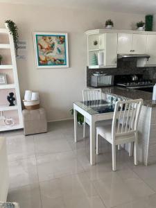 Hermoso Aparta- Estudio Frente al Mar