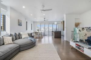 Villa Sangiovese - Unit Two - 2-2 Heath Street