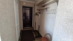 Butas prie vaikų parko