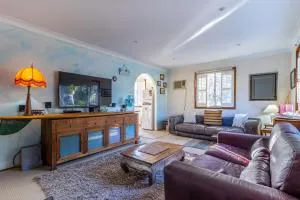 Beach and Bush Getaway - Berrara