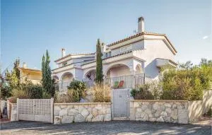 3 Bedroom Cozy Home In Peñiscola - Mas dʼen Rieres