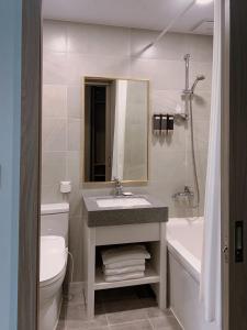 Tiêu chuẩn gia đình (Standard Family)