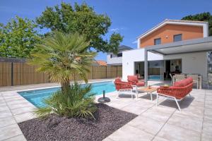 Maisons de vacances Family house with private pool : photos des chambres