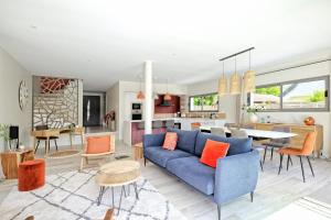 Maisons de vacances Family house with private pool : photos des chambres