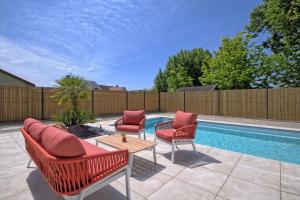 Maisons de vacances Family house with private pool : photos des chambres