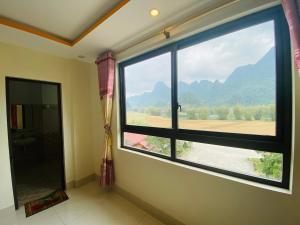 Khách sạn So Oanh gần thác Bản giốc