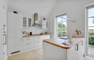 Three-Bedroom Holiday Home In Krusa