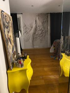 Appartement mini loft 54m2- 200m STADE VELODROME-trés proche PALAIS DES SPORTS et PLAGES du Prado