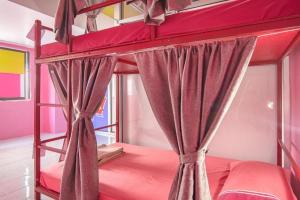 OYO 586 I Hostel Phuket