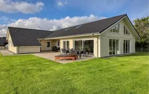 Gorgeous Home In Dagebüll With Kitchen - Oland