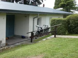 Schönes Ferienhaus mit Terrasse und Garten - Wrexen