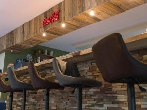 Chalet familial avec salle de jeux et spa, près de Gérardmer, pour 15 pers. - FR-1-589-647