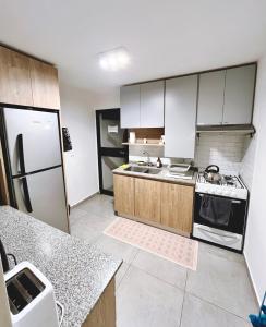 Departamento temporal catedral con cochera a 100 metros para autos chicos - medianos